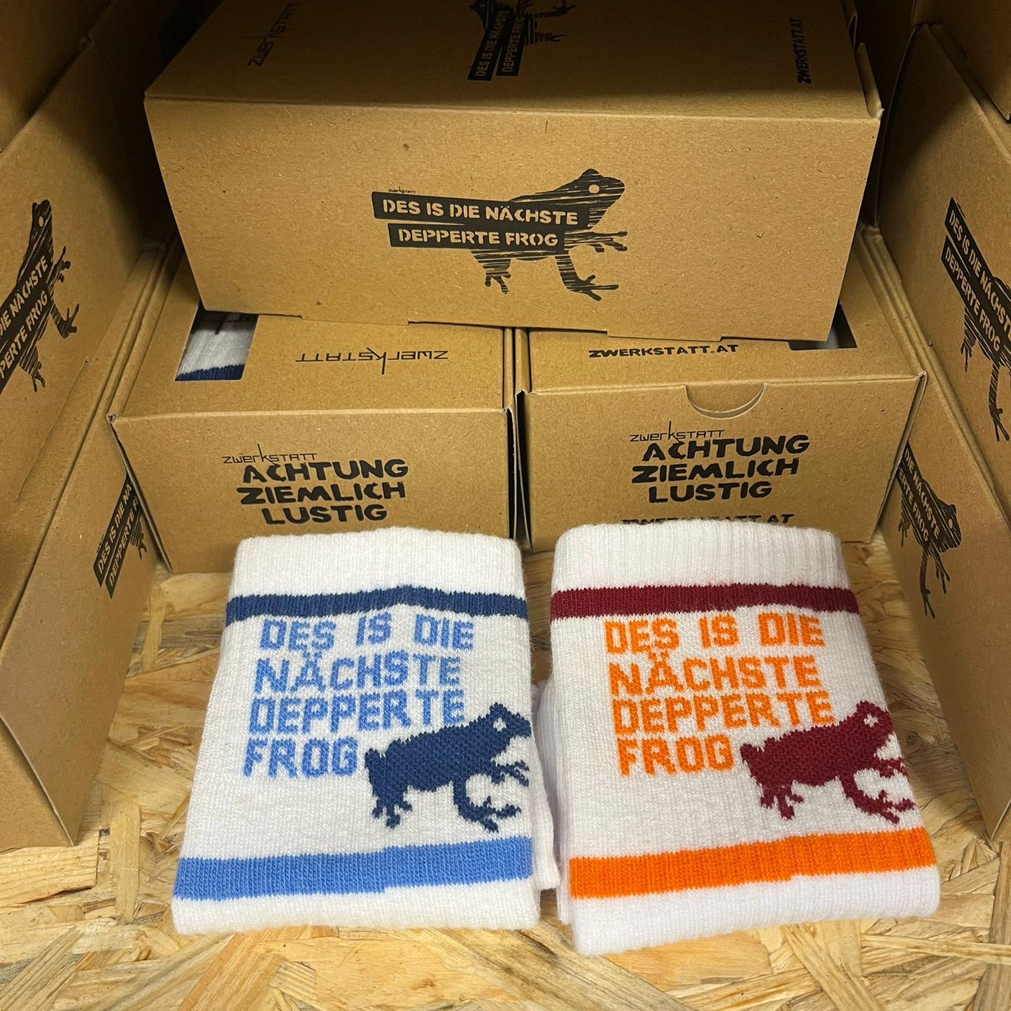 Des is die nächste depperte Frog Socken 2 Paar